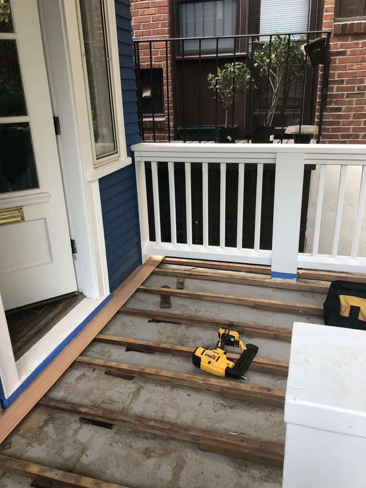Entrance deck before repair
